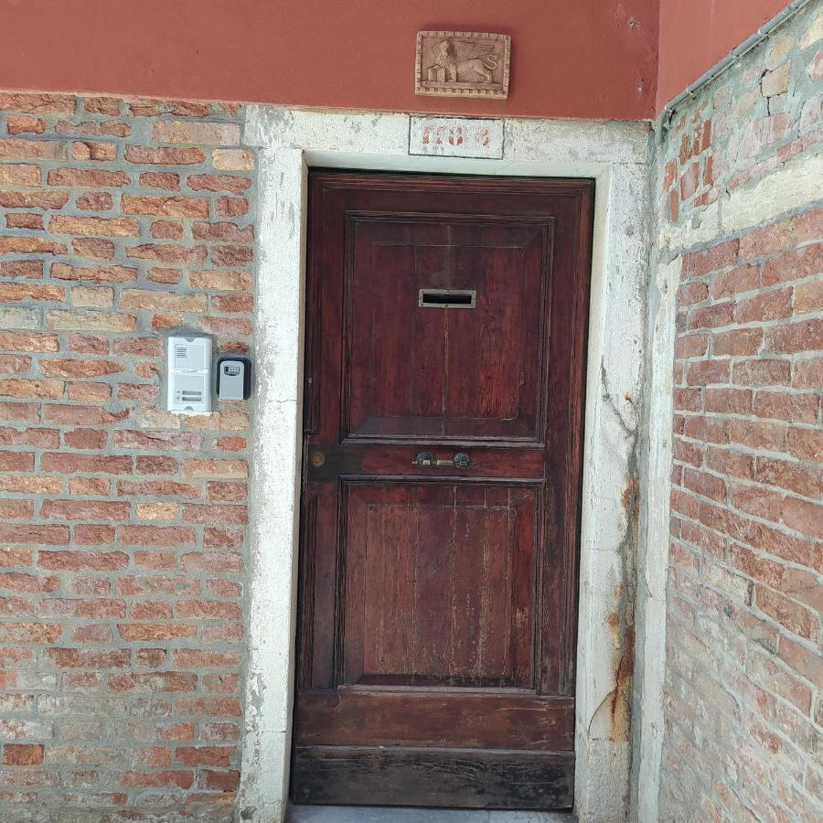 Ca Falier Piccolo - Little Sweet Studio In 10-12 Minutes From Bus&Train Station Leilighet Venezia Eksteriør bilde
