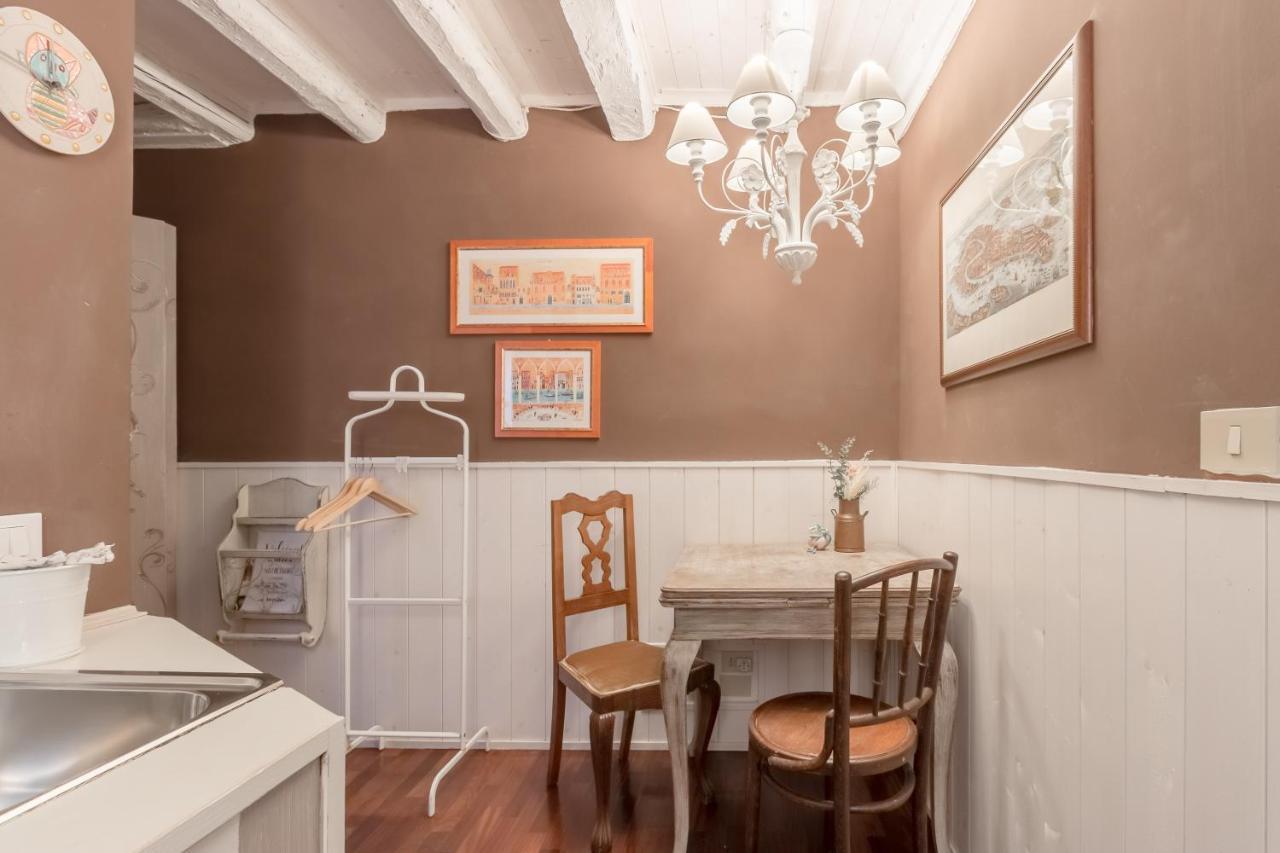Ca Falier Piccolo - Little Sweet Studio In 10-12 Minutes From Bus&Train Station Leilighet Venezia Eksteriør bilde